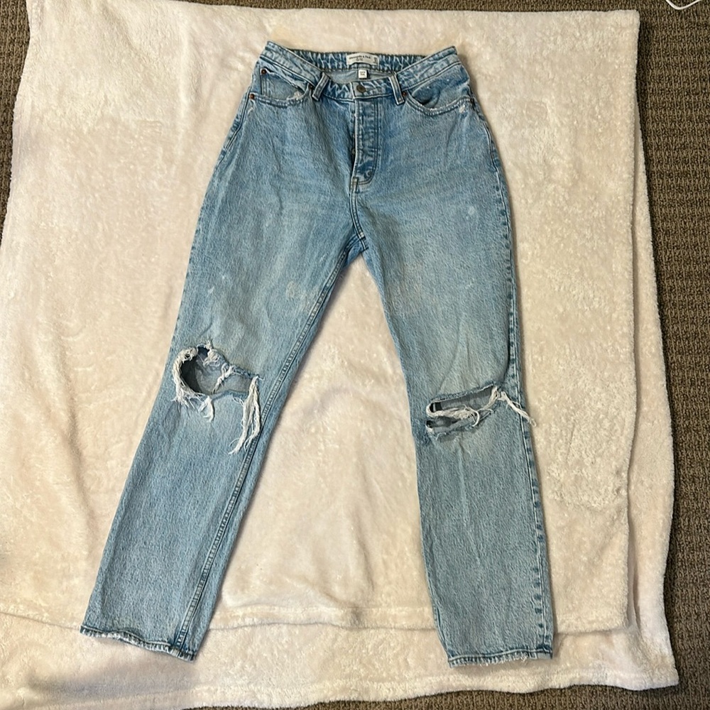 Abercrombie The Dad High Rise jeans